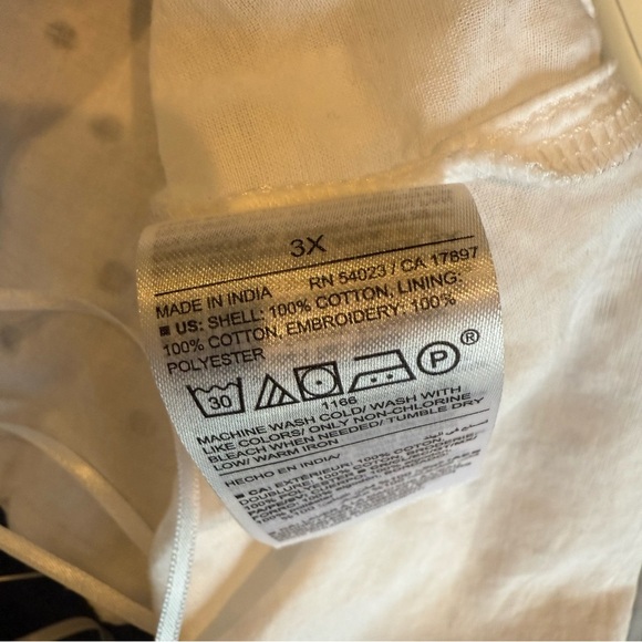 NWT Old Navy Cami White Eyelet Crop Top Size 3X - Picture 10 of 11